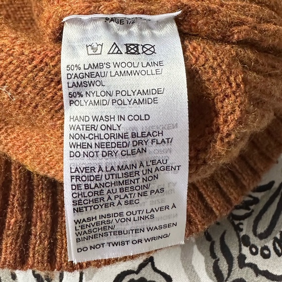 Men’s sweater - Picture 7 of 7